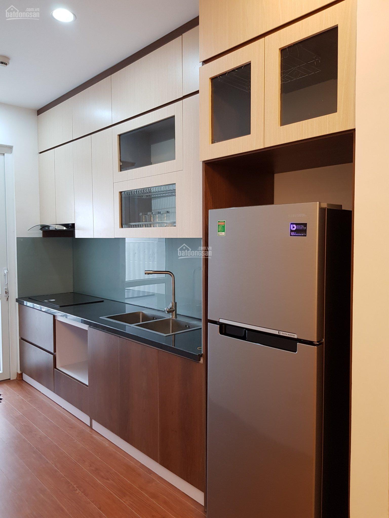 Cần cho thuê căn hộ 2 phòng ngủ tầng cao view thoáng đủ đồ diện tích 67m2 toà B4 Green Stars 2