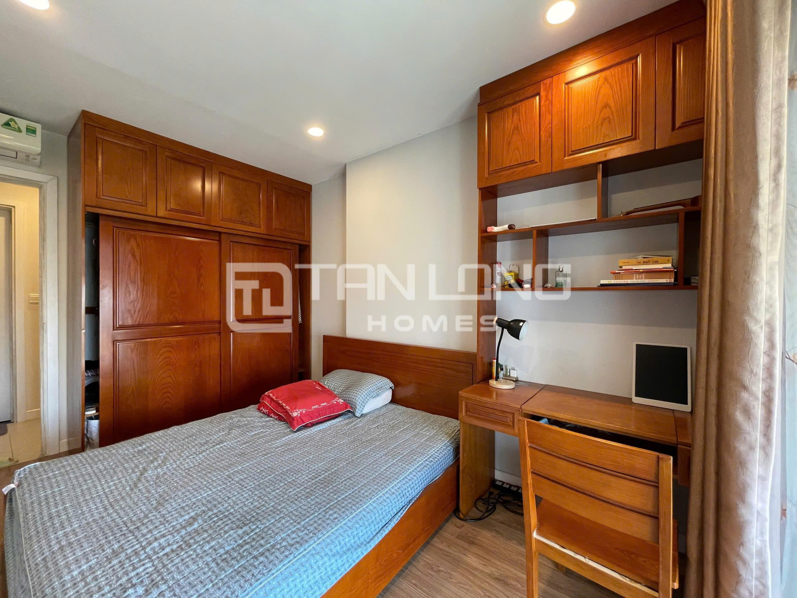 Căn hộ 2 ngủ 96m2 tòa Kosmo Tây Hồ view city cần bán 5