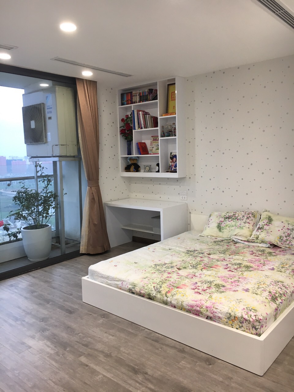 Căn hộ 3 ngủ siêu rộng thoáng, hoàn thiện toàn bộ nội thất cao cấp tòa N04B-T1, Ngoại Giao Đoàn 5
