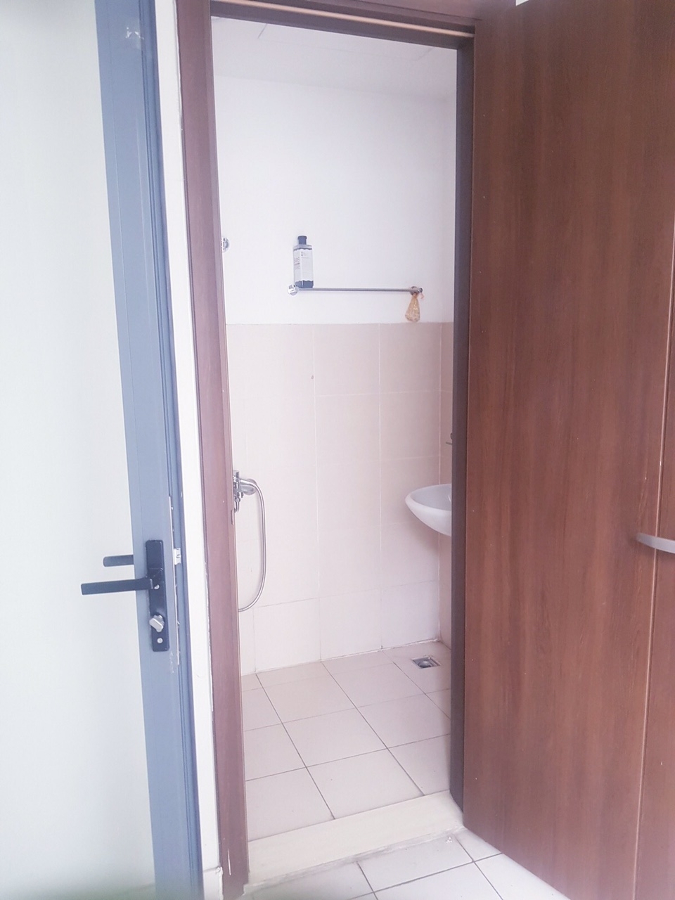 CĂN HỘ CHO THUÊ GIÁ RẺ DT 129.4M2, 3 NGỦ TÒA N03-T3 CHUNG CƯ NGOẠI GIAO ĐOÀN 6