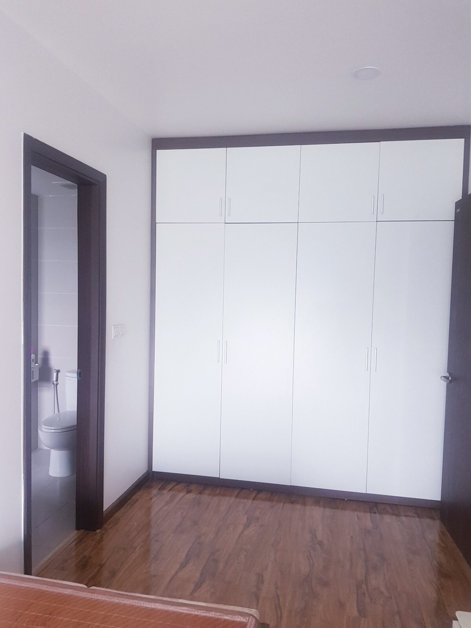 CĂN HỘ CHO THUÊ GIÁ RẺ DT 129.4M2, 3 NGỦ TÒA N03-T3 CHUNG CƯ NGOẠI GIAO ĐOÀN 9