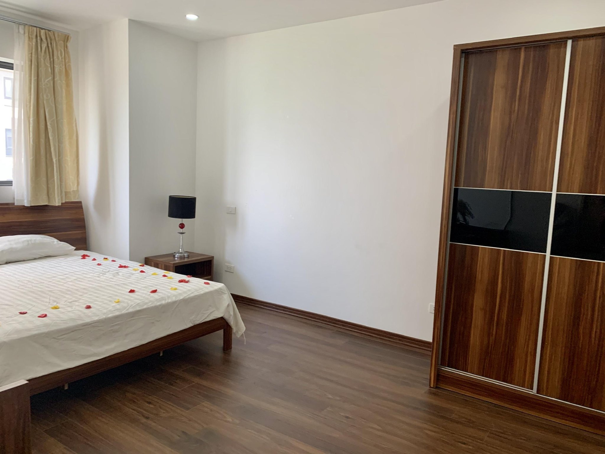 Cần tiền gấp căn hộ chung cư 3 ngủ toà N01T2 ngoại giao đoàn giá 3,7 tỷ 11