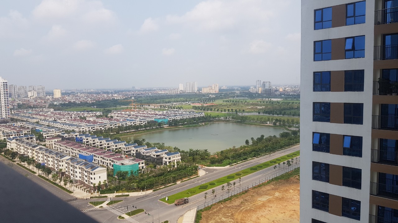 Chính chủ bán căn hộ 1 phòng ngủ+1phòng đa năng tầng trung tòa M2 6th Element 8