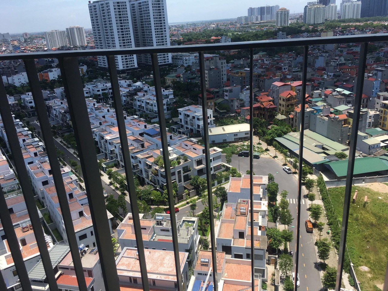 Chính chủ bán căn hộ 2 ngủ tòa Metro dự án Kosmo Tây Hồ, Hà Nội 8