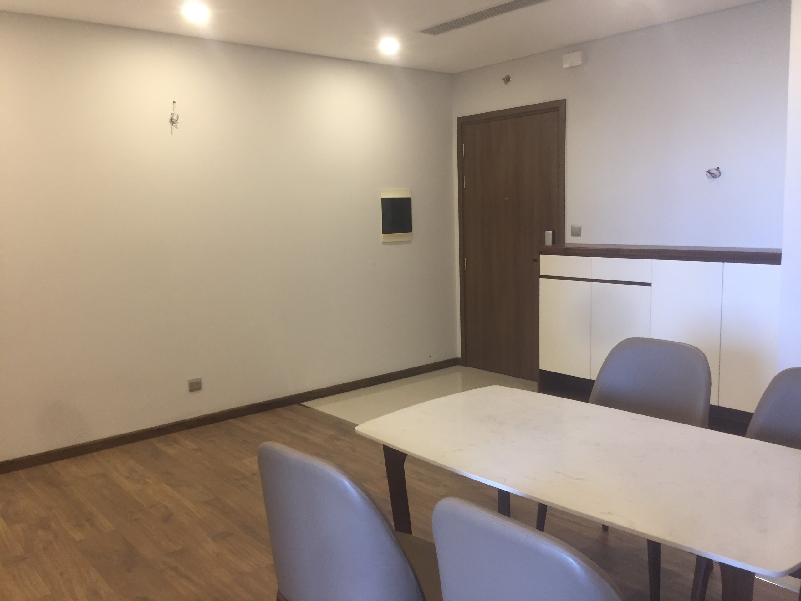 Chính chủ bán căn hộ 2 ngủ tòa N01 T4 khu Ngoại Giao Đoàn, quận Bắc Từ Liêm, Hà Nội. 4