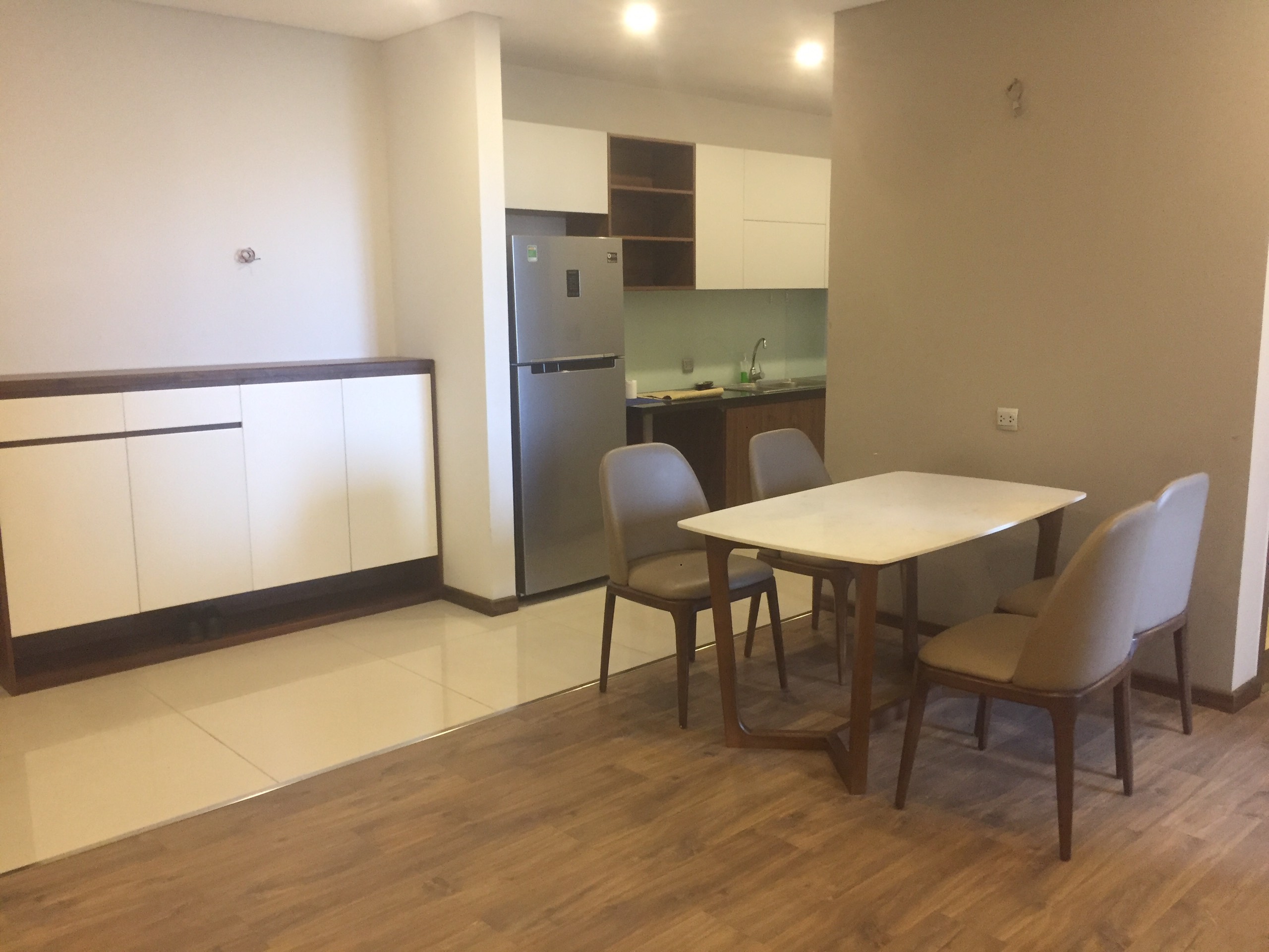 Chính chủ bán căn hộ 2 ngủ tòa N01 T4 khu Ngoại Giao Đoàn, quận Bắc Từ Liêm, Hà Nội. 5