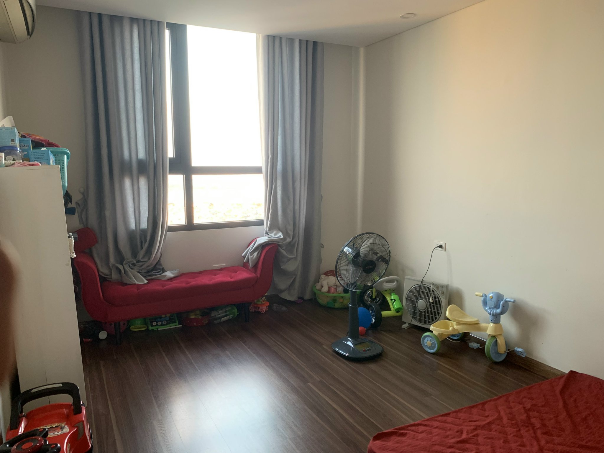 Chính chủ bán căn hộ 3PN tòa N01T5 tầng cao view hồ Tây cực thoáng 5