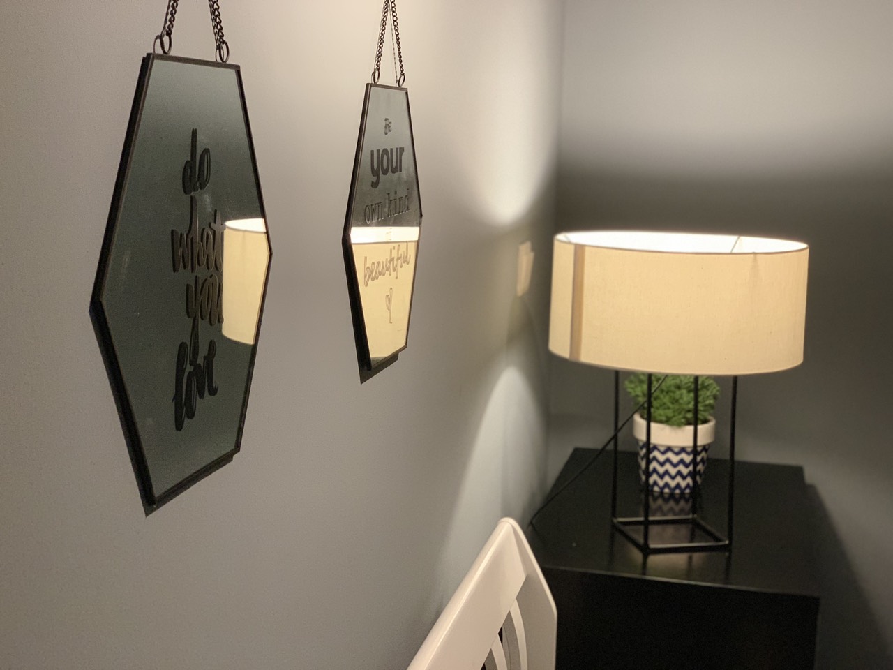 Chính chủ bán căn hộ chung cư 3 phòng ngủ 128m2 tòa N03 - T4 Ngoại Giao Đoàn 10