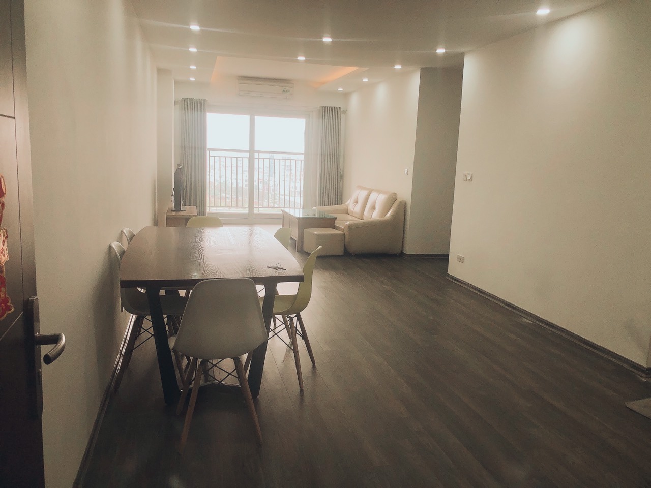Chính chủ bán căn hộ chung cư N02 - T3 Ngoại Giao Đoàn, Quang Minh Tower 1