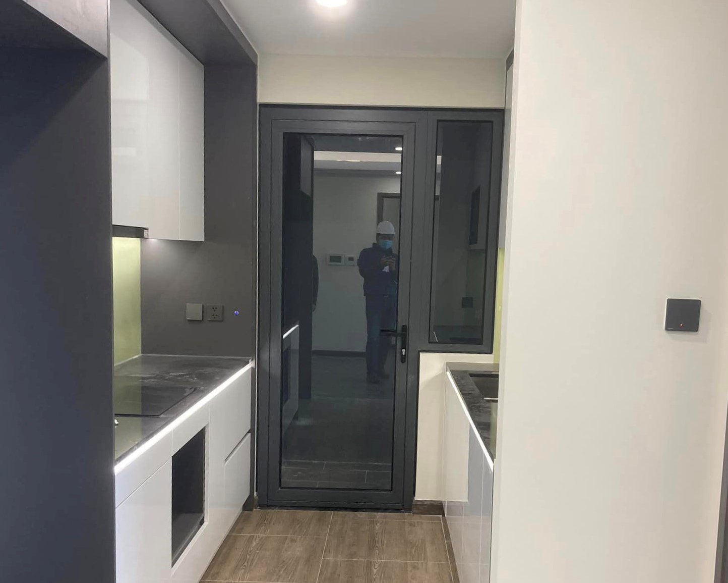 Chính chủ cho thuê căn 4 ngủ N01T6 Ngoại Giao Đoàn, 142m2 đồ cơ bản 2