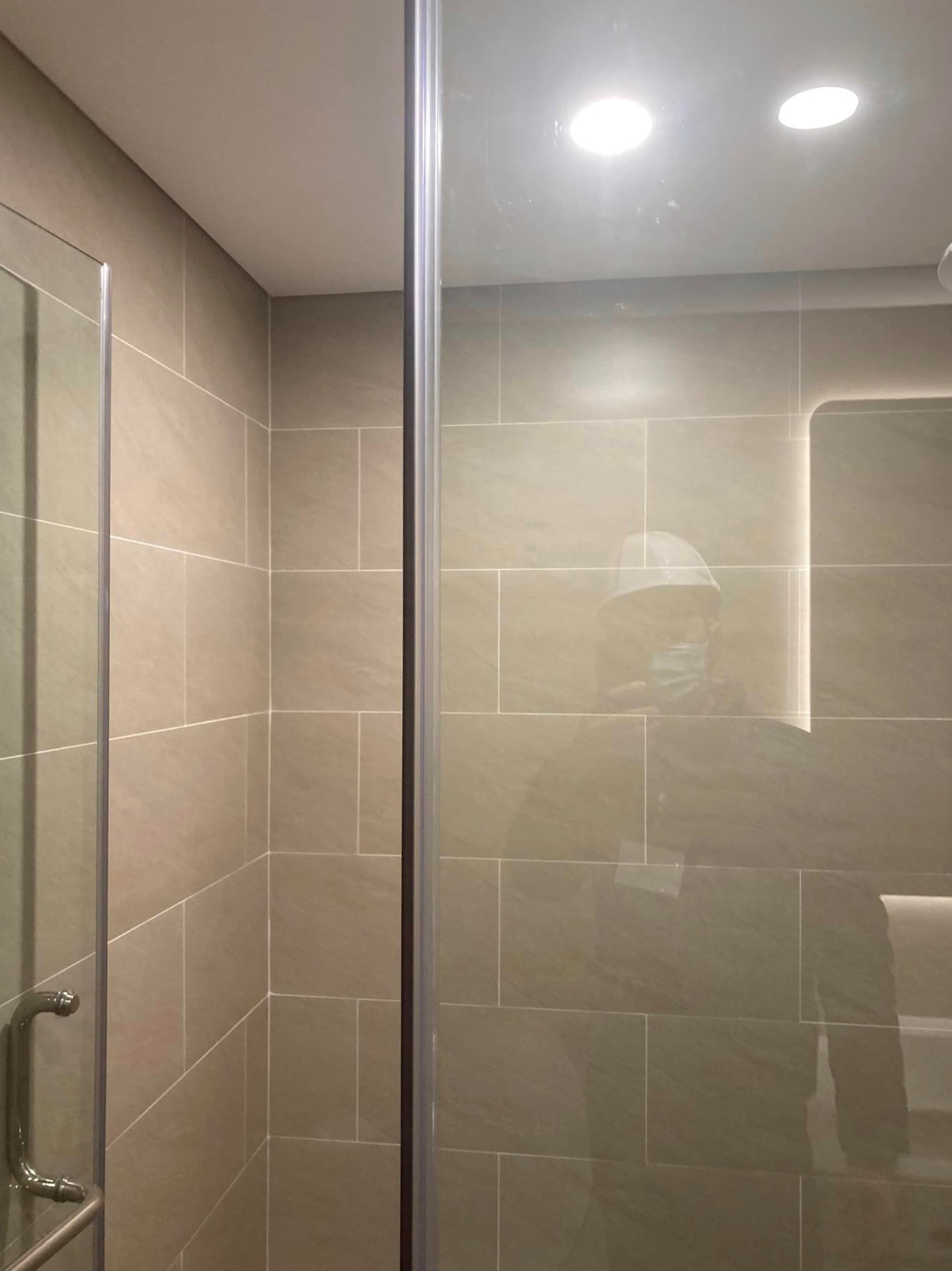Chính chủ cho thuê căn 4 ngủ N01T6 Ngoại Giao Đoàn, 142m2 đồ cơ bản 4
