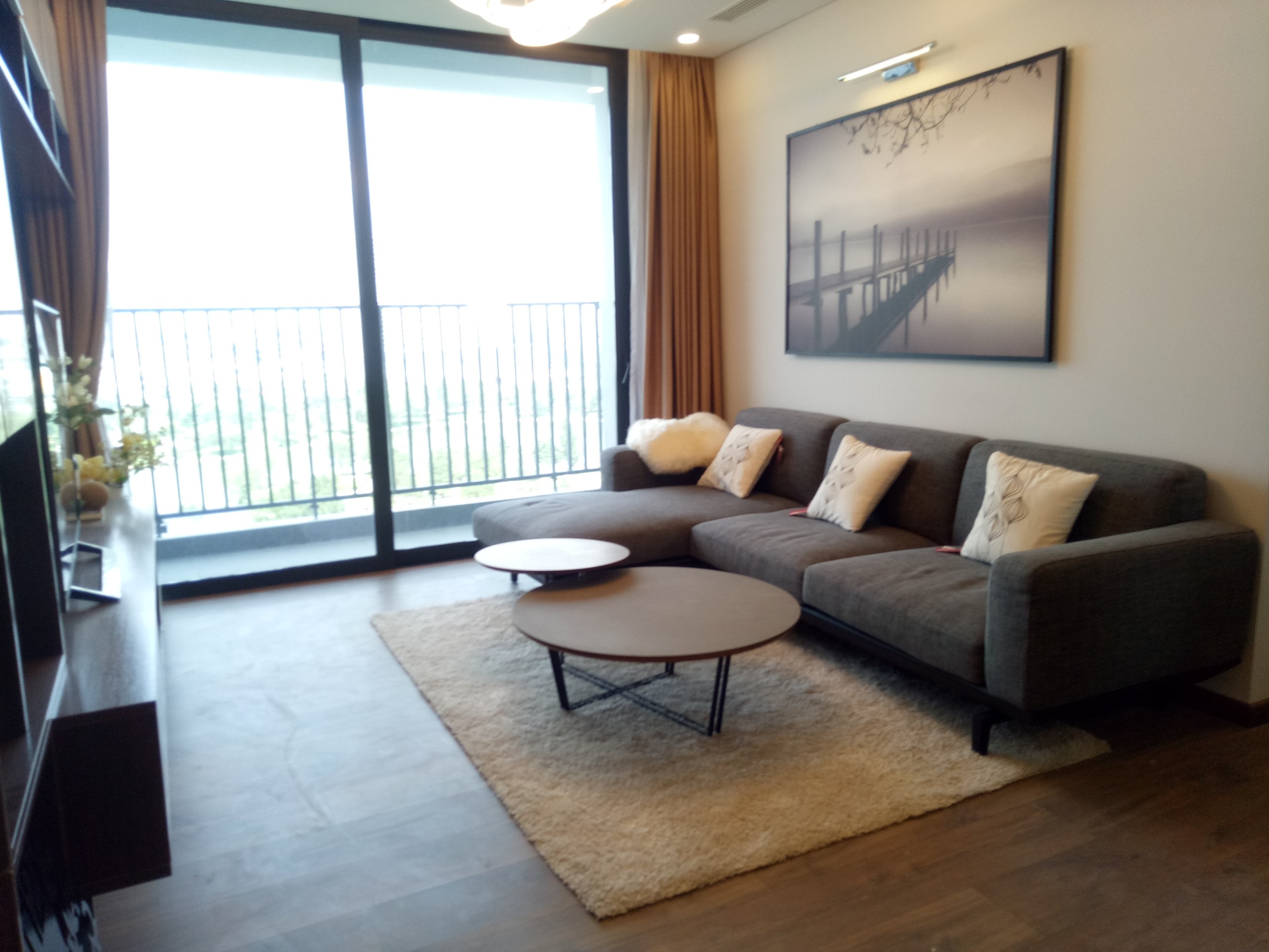 Chính chủ cho thuê căn hộ 3 phòng ngủ tòa N01-T4 Ngoại Giao Đoàn 7