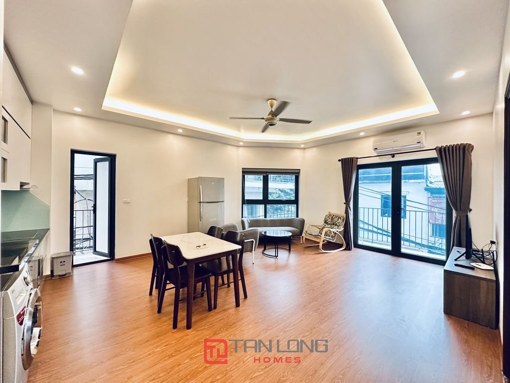 Chính chủ cho thuê Shophouse 90m2 Embassy Garden, full đồ đẹp, kinh doanh tốt 2