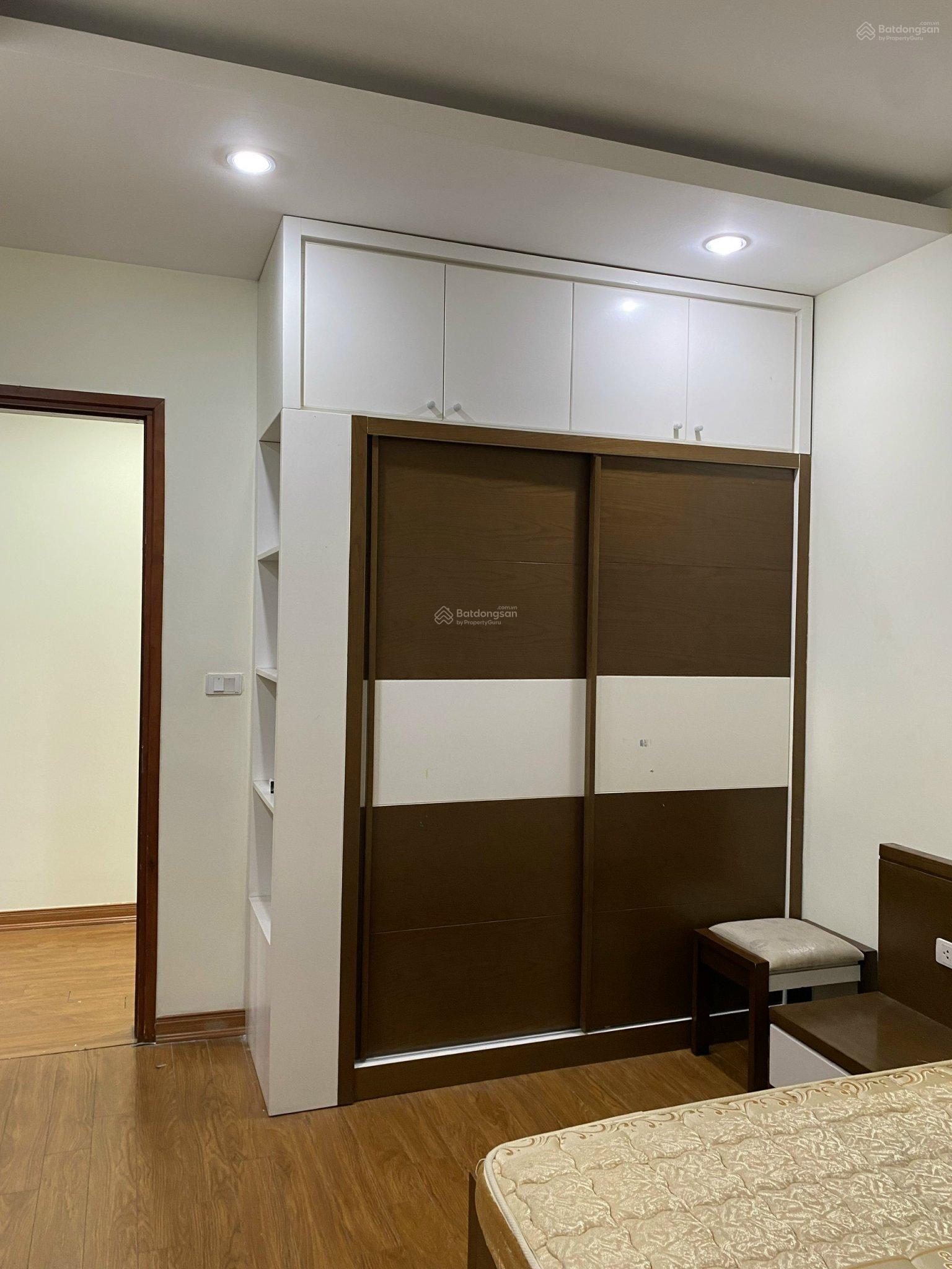 Chính chủ muốn cho thuê căn hộ 3 phòng ngủ dự án Green Stars diện tích 98m2 tầng cao view đẹp full đồ 2