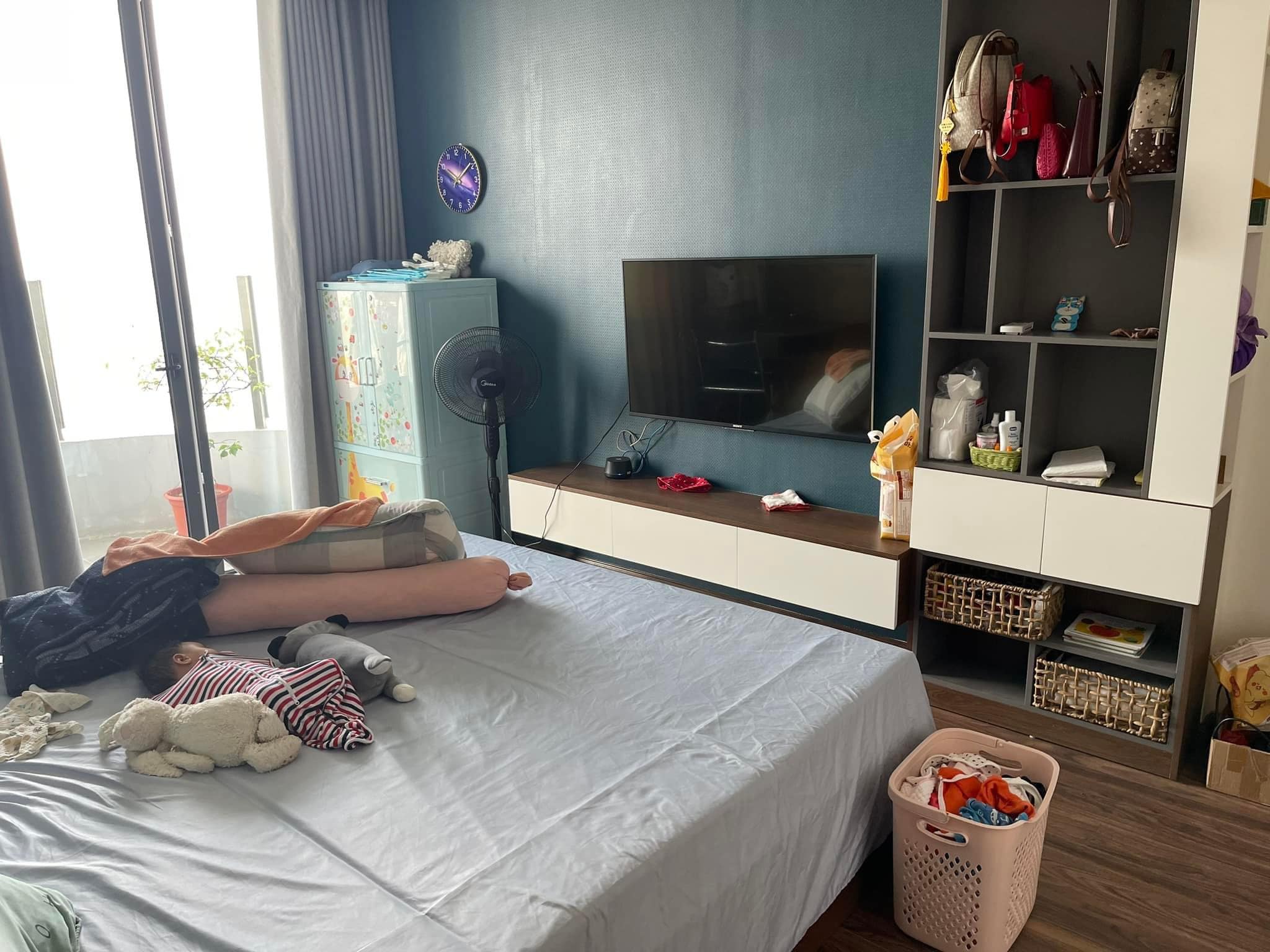 Cho thuê căn 2 ngủ 83m2 full đồ mới đẹp tòa N03T5 Ngoại Giao Đoàn 5