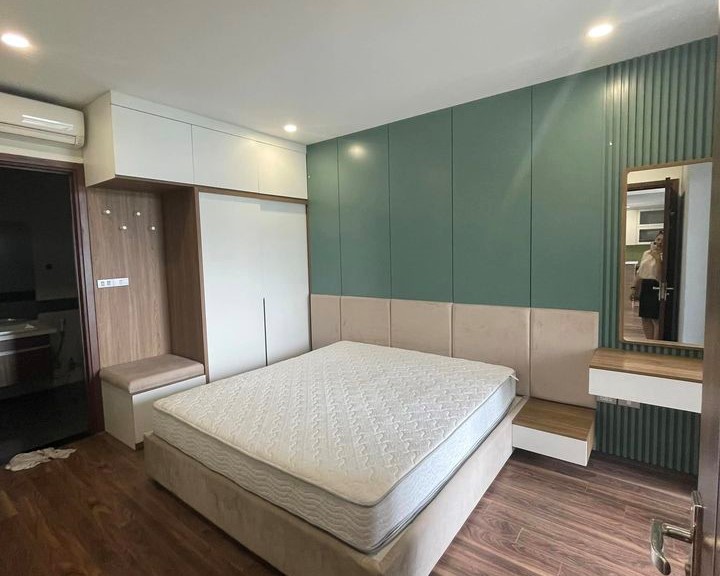 Cho thuê căn 2 ngủ 93m2 đồ cơ bản tòa N01T8 Ngoại Giao Đoàn 3