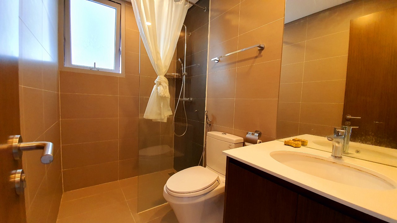 Cho thuê căn 2PN toà N03T2 Ngoại giao đoàn, view Cầu Nhật Tân 8