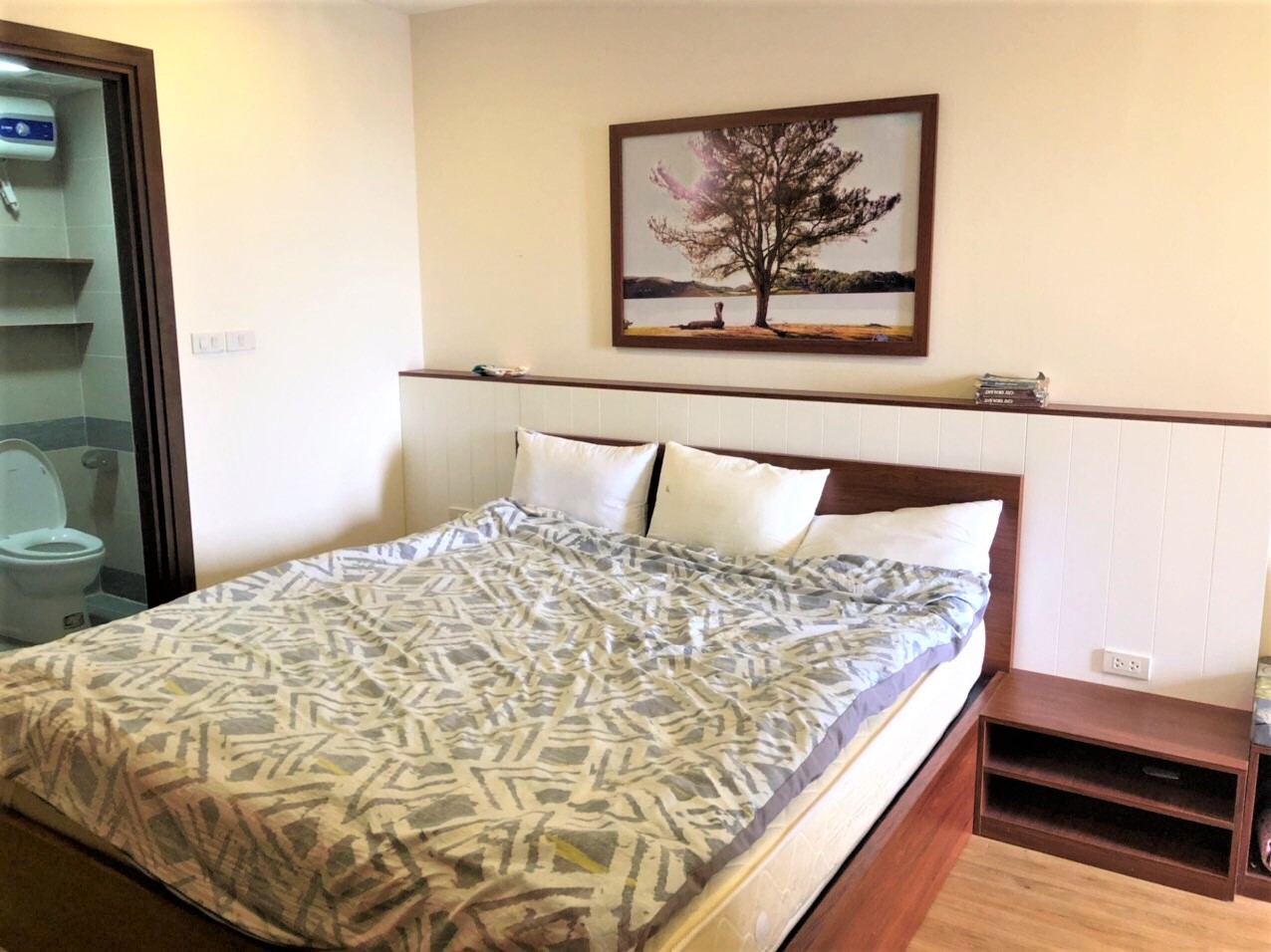Cho thuê căn 2PN toà N04A tháp B, Khu Ngoại Giao Đoàn 5
