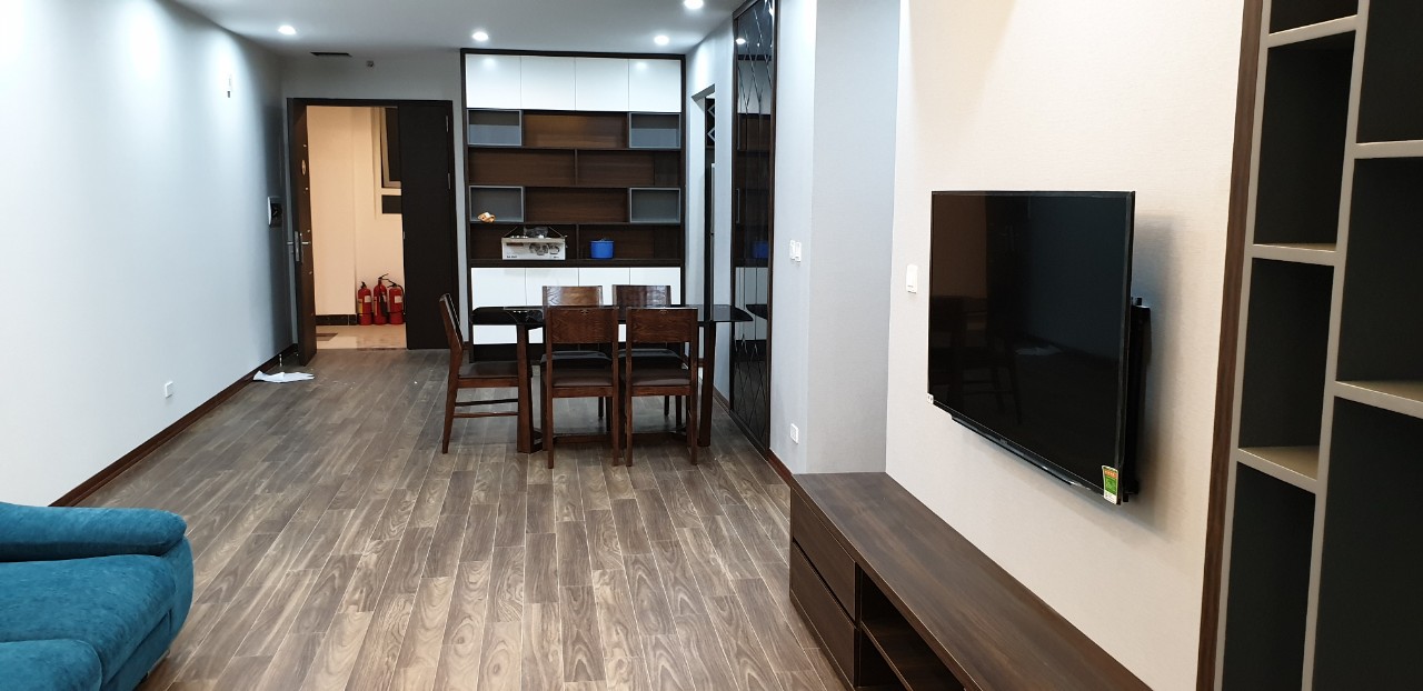 Cho thuê căn 3 ngủ 101m2 full đồ tầng cao view thoáng tòa N02T3 Ngoại Giao Đoàn 1