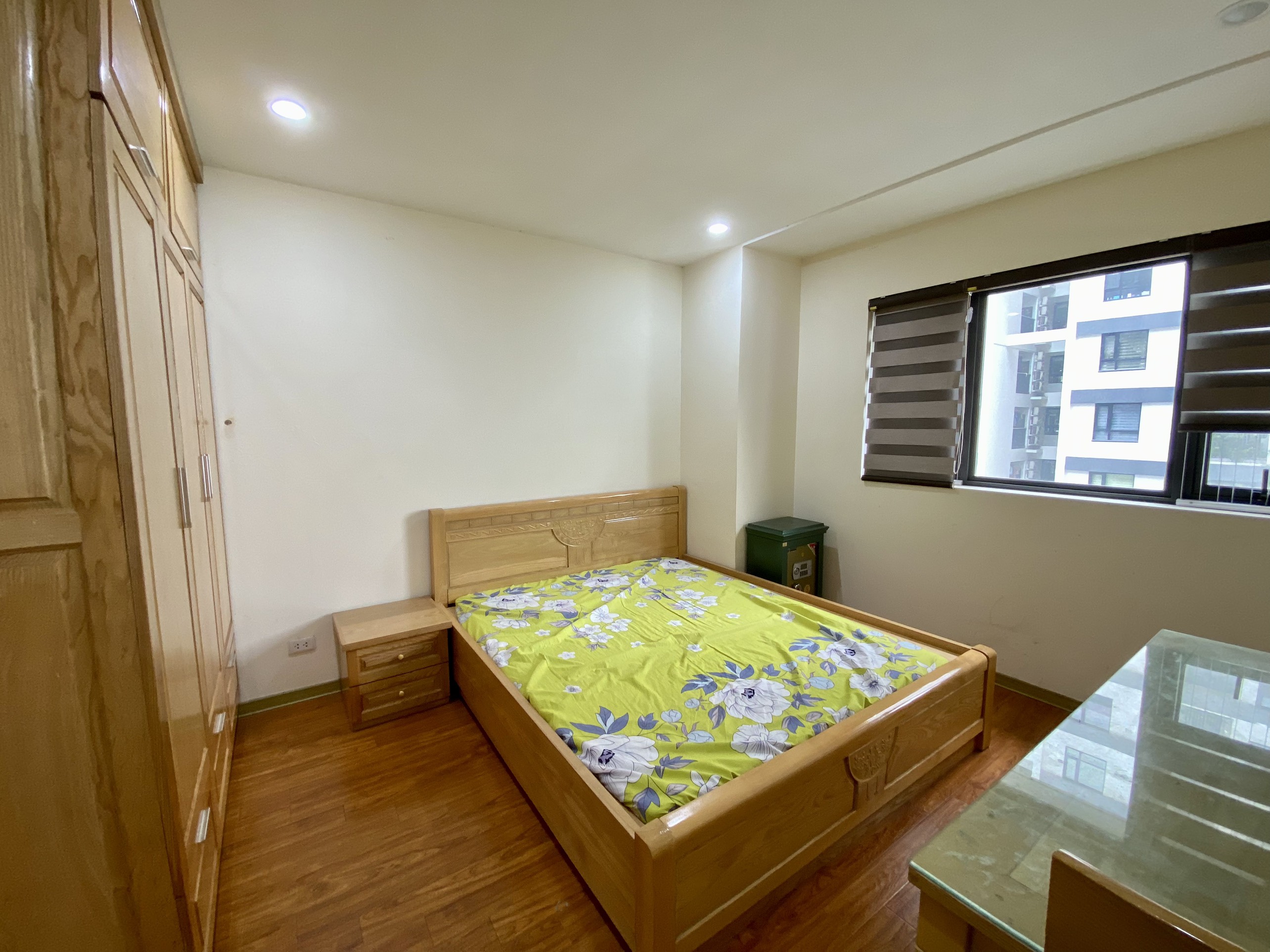 Cho thuê căn 3 ngủ 109m2 tầng trung full đồ tại N01T3 Ngoại Giao Đoàn 12