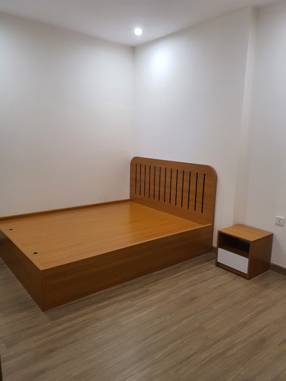 Cho thuê căn 3 ngủ 114m2 full đồ nhập khẩu tòa A3 An Bình City 7