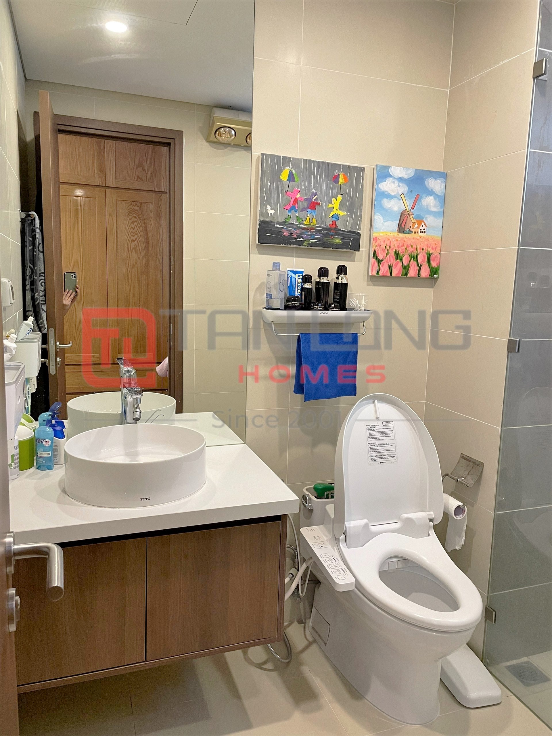Cho thuê căn 3 ngủ 122m2 full đồ, logia rộng, view hồ tòa N01T4 Ngoại Giao Đoàn 4