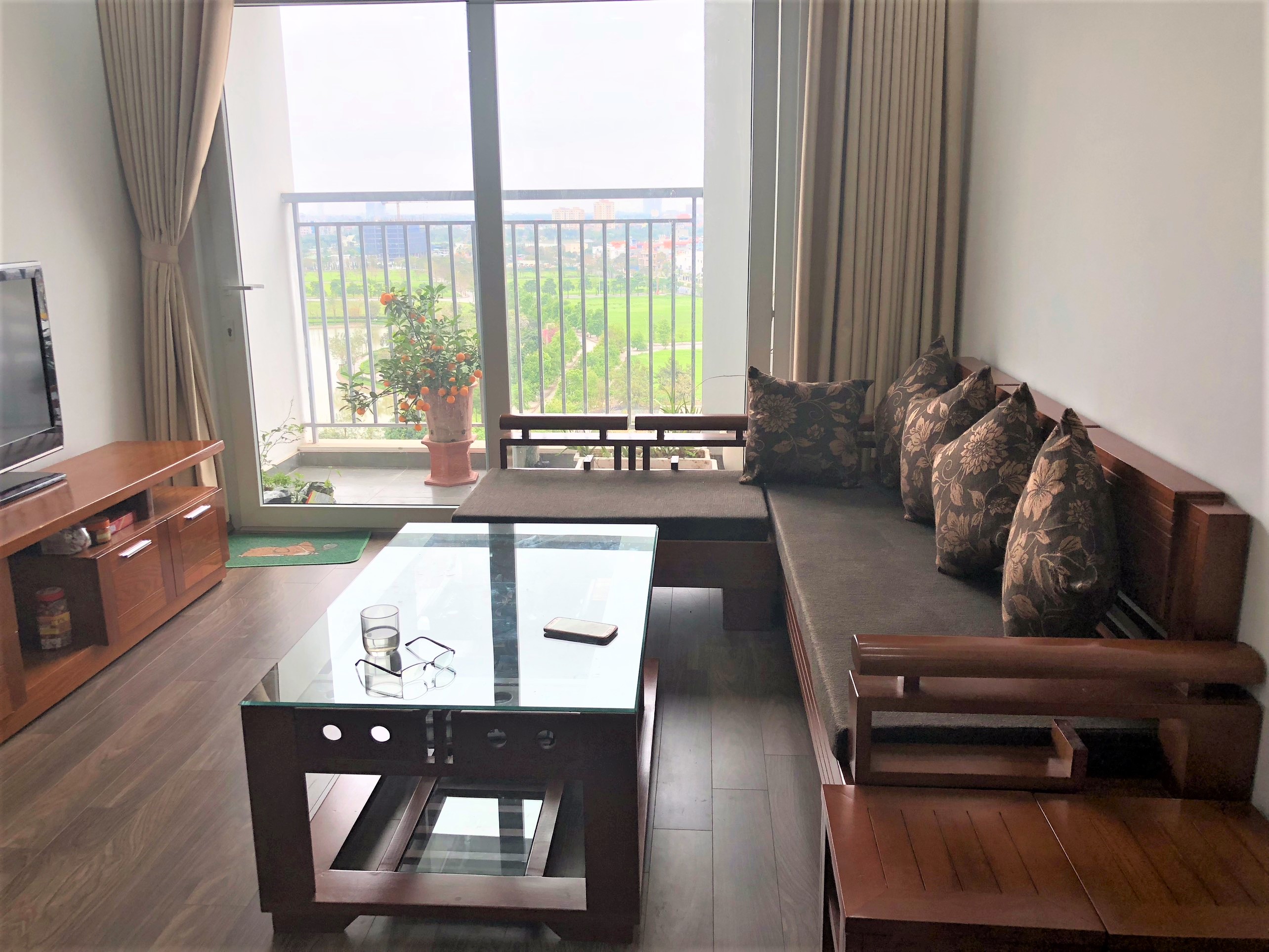 Cho thuê căn 3PN tầng thấp toà N02 T3 Ngoại Giao Đoàn, view Hồ 1