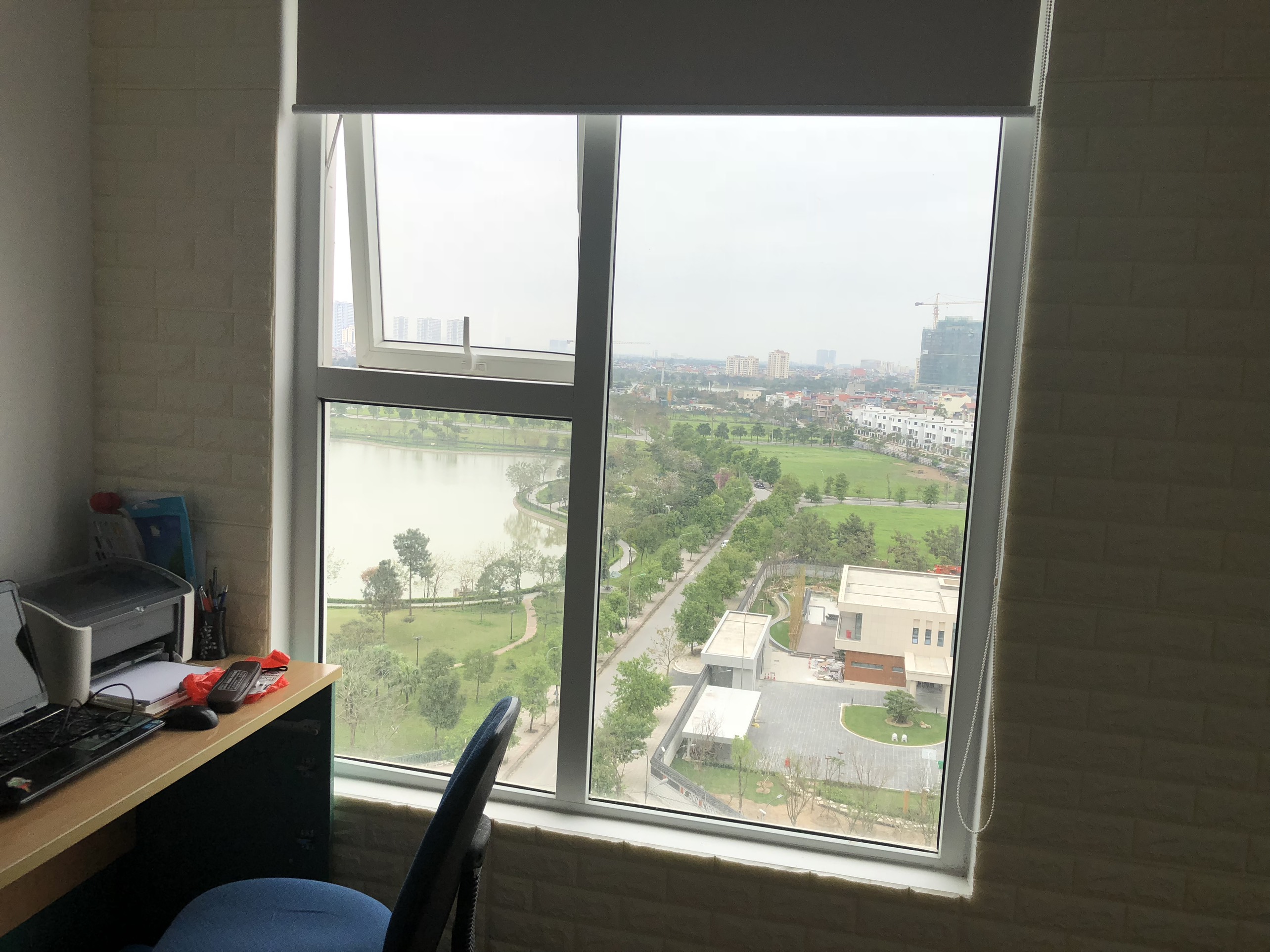Cho thuê căn 3PN tầng thấp toà N02 T3 Ngoại Giao Đoàn, view Hồ 7
