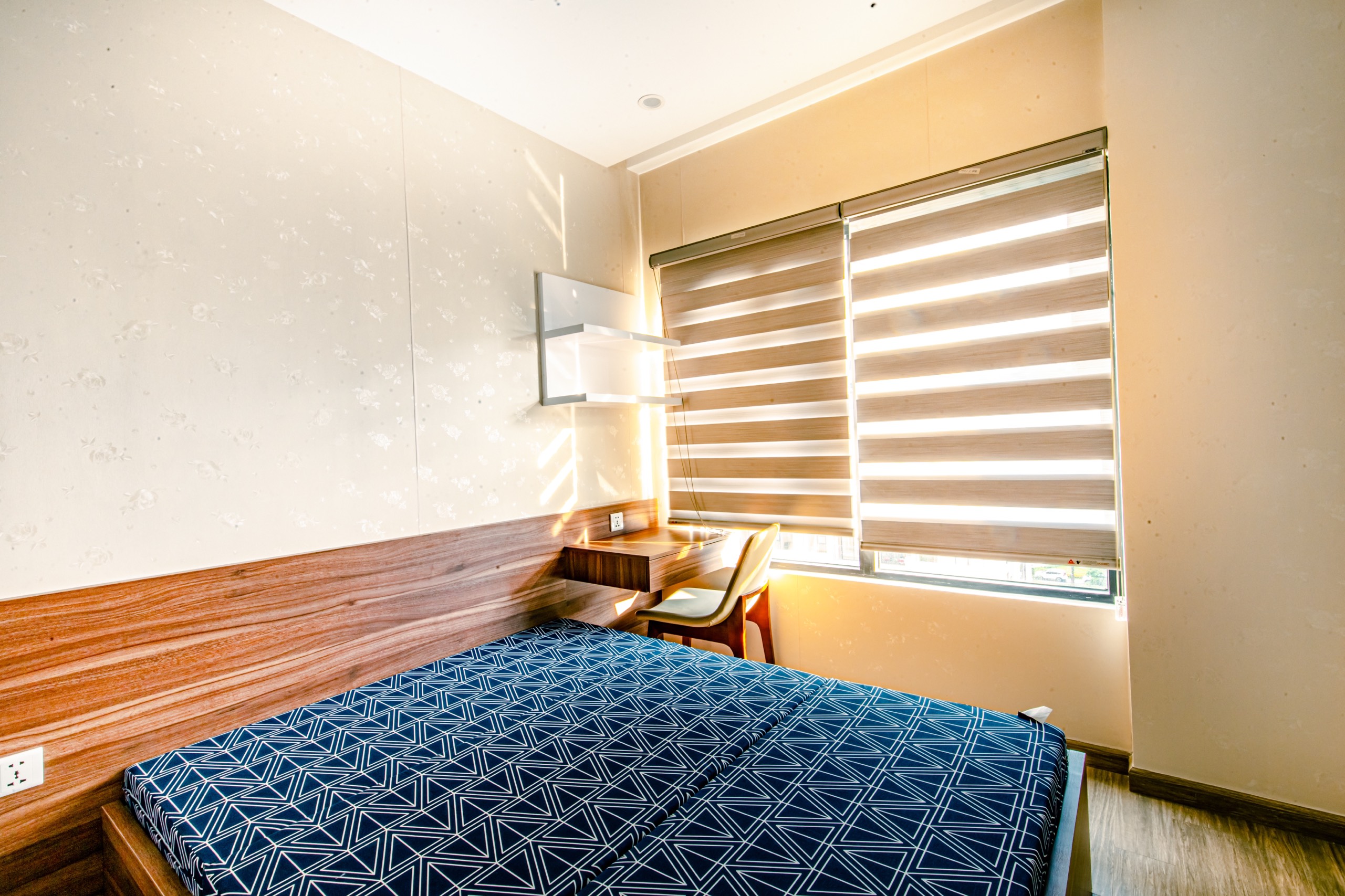 Cho thuê căn góc 3PN/90m2 tầng cao view đẹp, full đồ mới tại A1 An Bình City 11