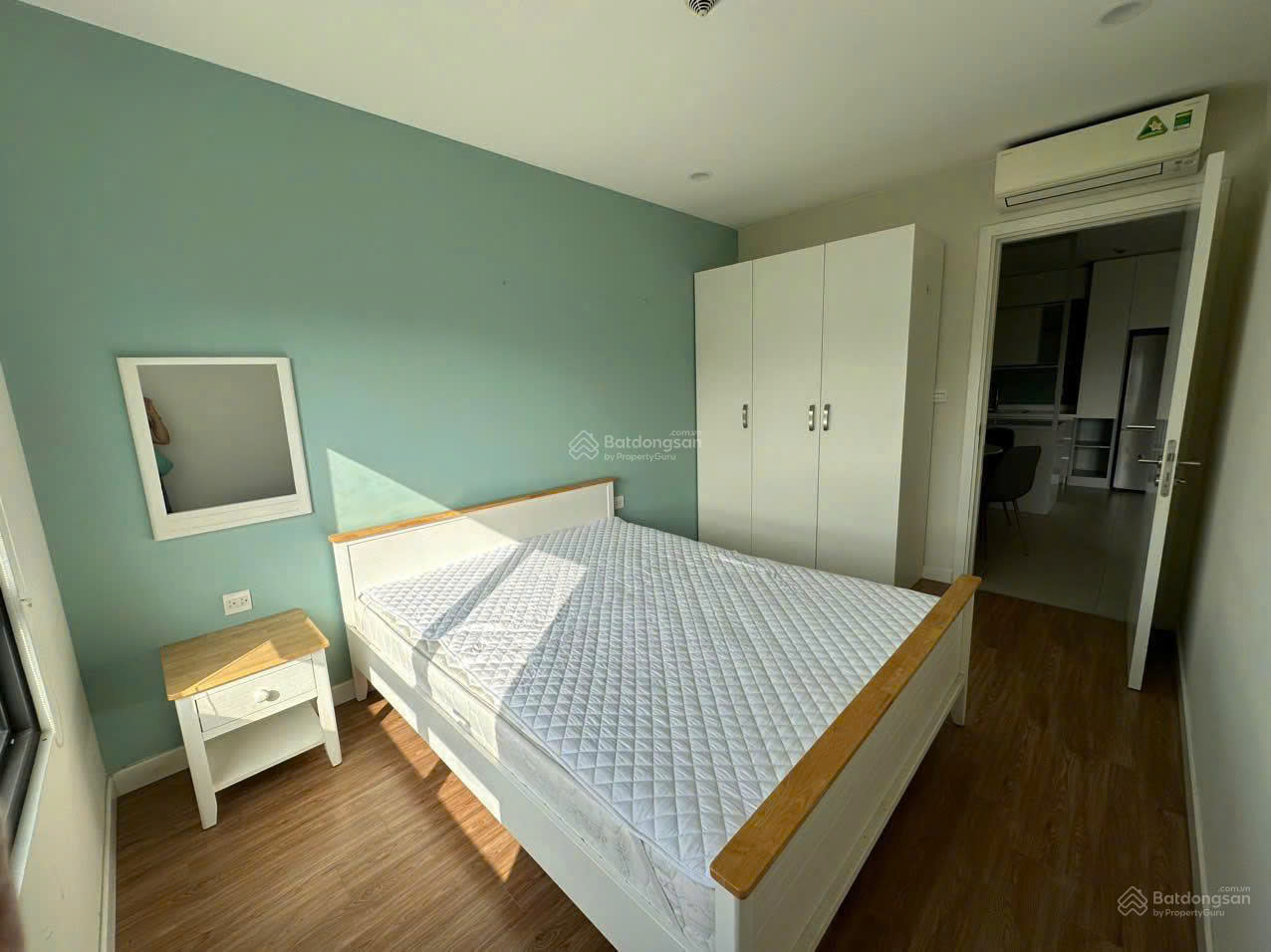 Cho thuê căn hộ 2 ngủ 84m2 tầng thấp tòa Kosmo Tây Hồ có thể vào ở ngay 3