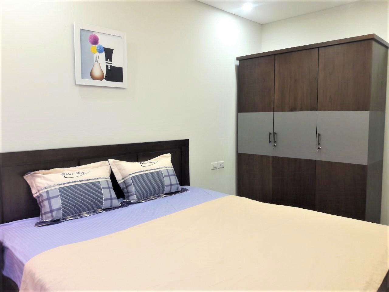 Cho thuê căn hộ 2PN toà N01 T5 Ngoại Giao Đoàn Hà Nội 8