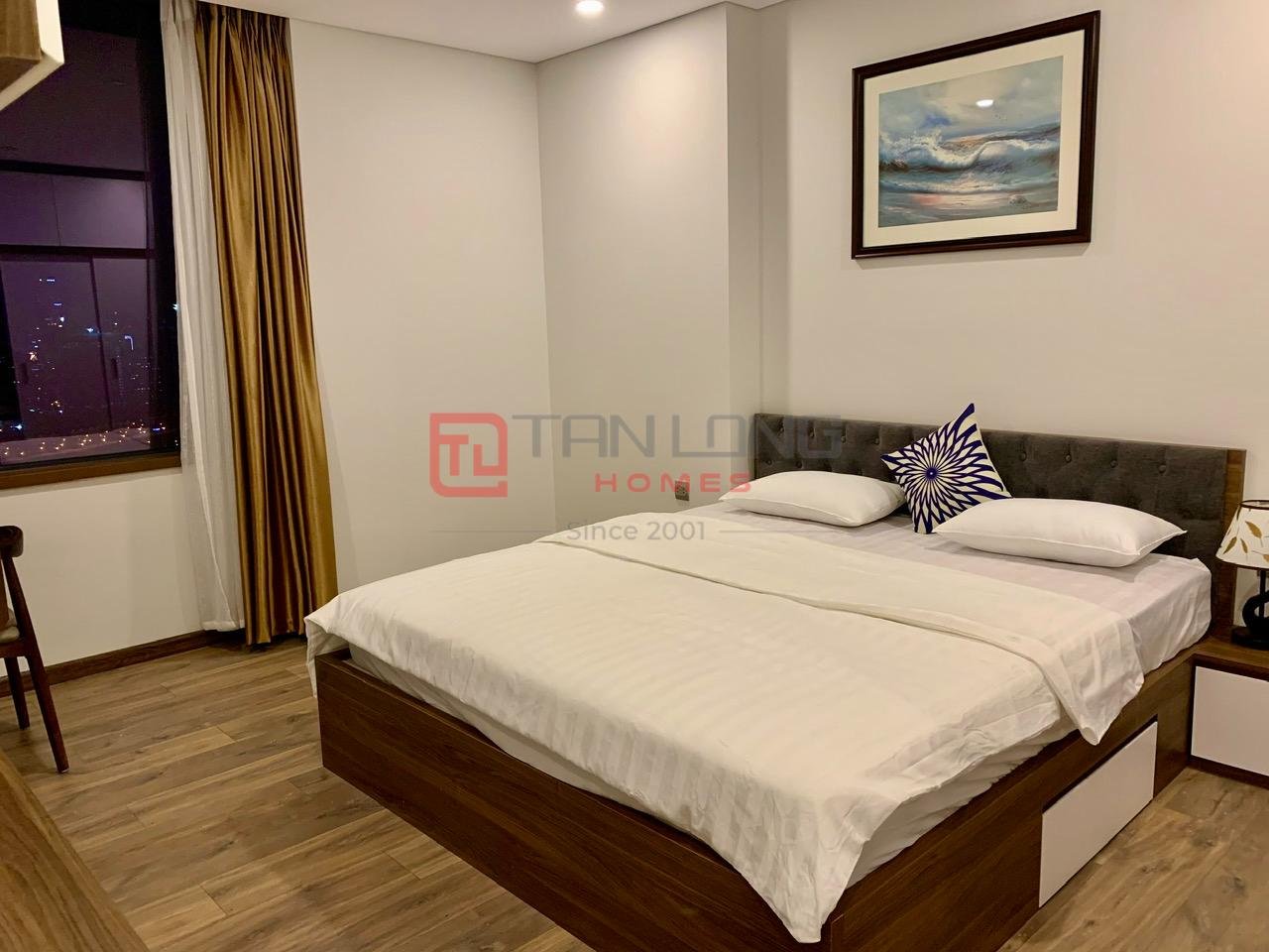 Cho thuê căn hộ 3 ngủ 101m2 full đồ mới tòa N01T5 Ngoại Giao Đoàn 5