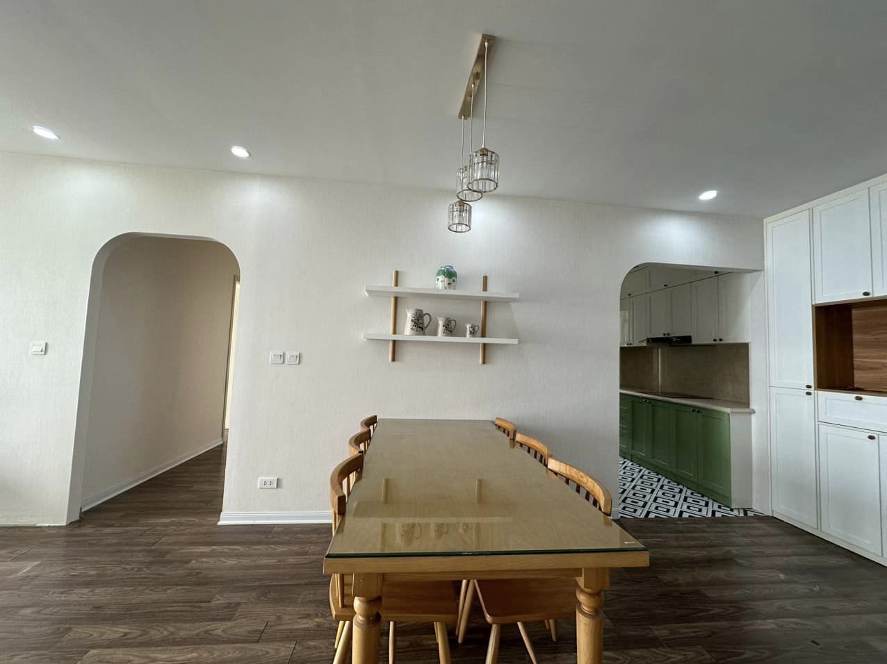 Cho thuê căn hộ 3 ngủ 101m2 full đồ mới tòa N02T3 Ngoại Giao Đoàn 3
