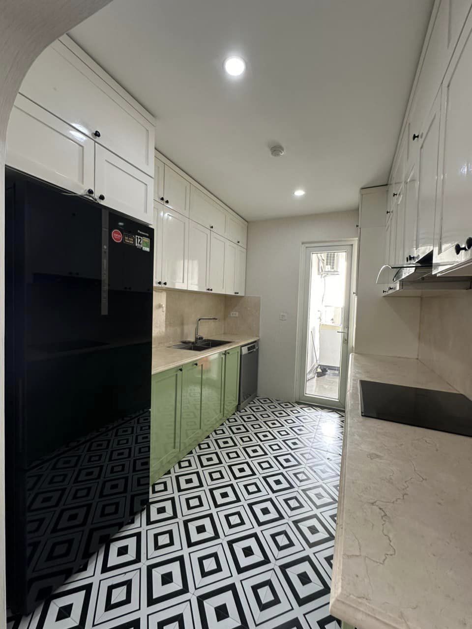 Cho thuê căn hộ 3 ngủ 101m2 full đồ mới tòa N02T3 Ngoại Giao Đoàn 4
