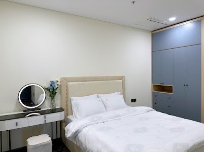 Cho thuê căn hộ 3 ngủ 105m2 tầng cao view Hồ Tây tòa N01T7 Han Jardin 10