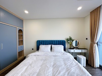 Cho thuê căn hộ 3 ngủ 105m2 tầng cao view Hồ Tây tòa N01T7 Han Jardin 16