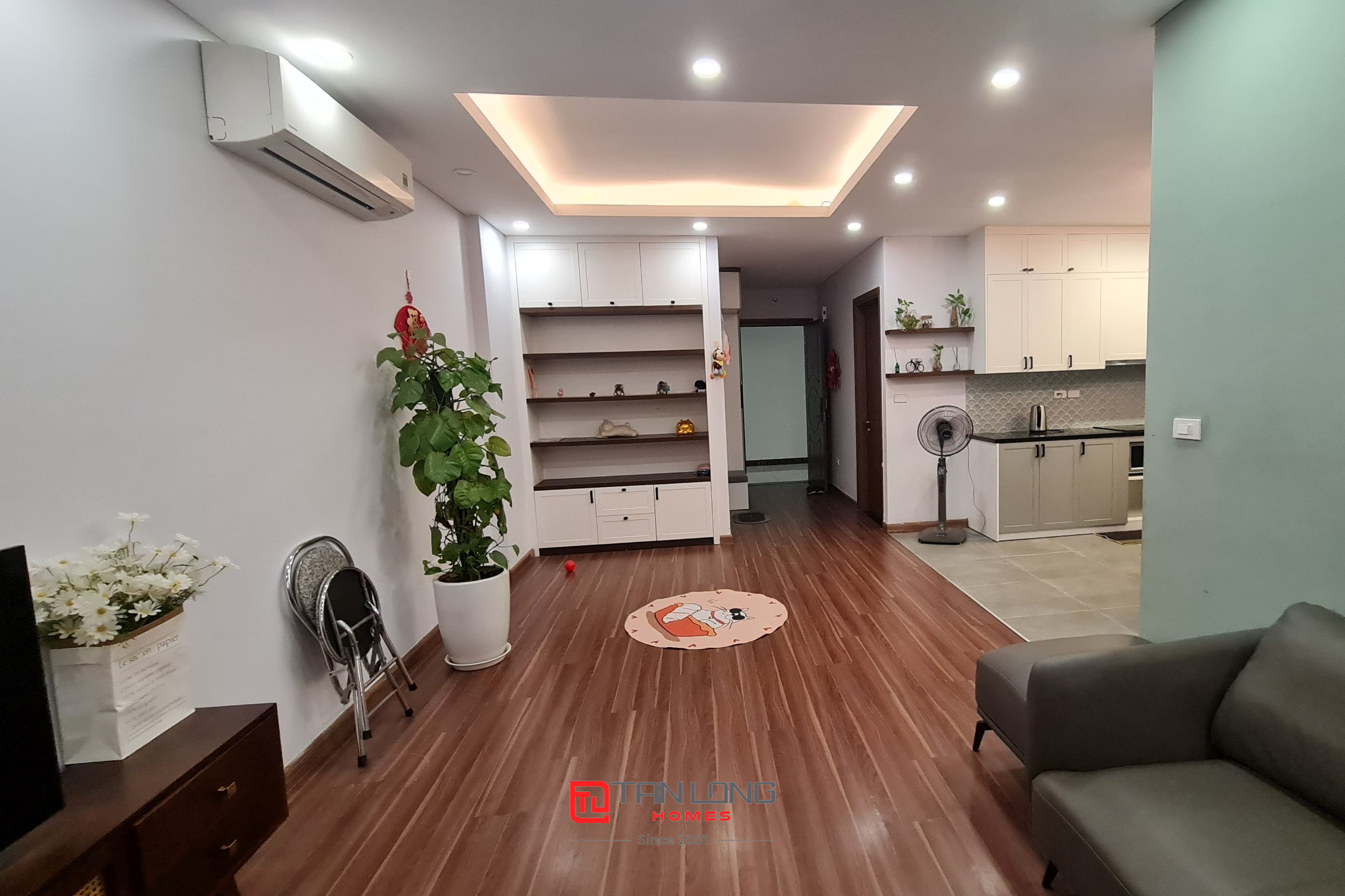Cho thuê căn hộ 3 ngủ 108m2 tầng cao full đồ tòa N01T5 Ngoại Giao Đoàn 2
