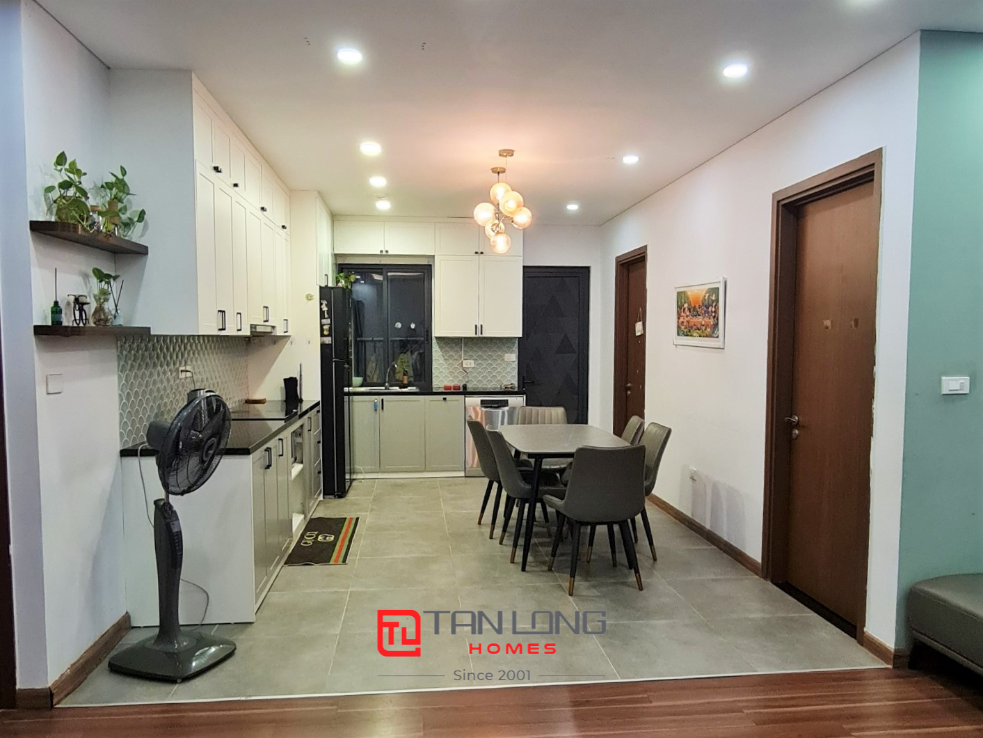 Cho thuê căn hộ 3 ngủ 108m2 tầng cao full đồ tòa N01T5 Ngoại Giao Đoàn 3