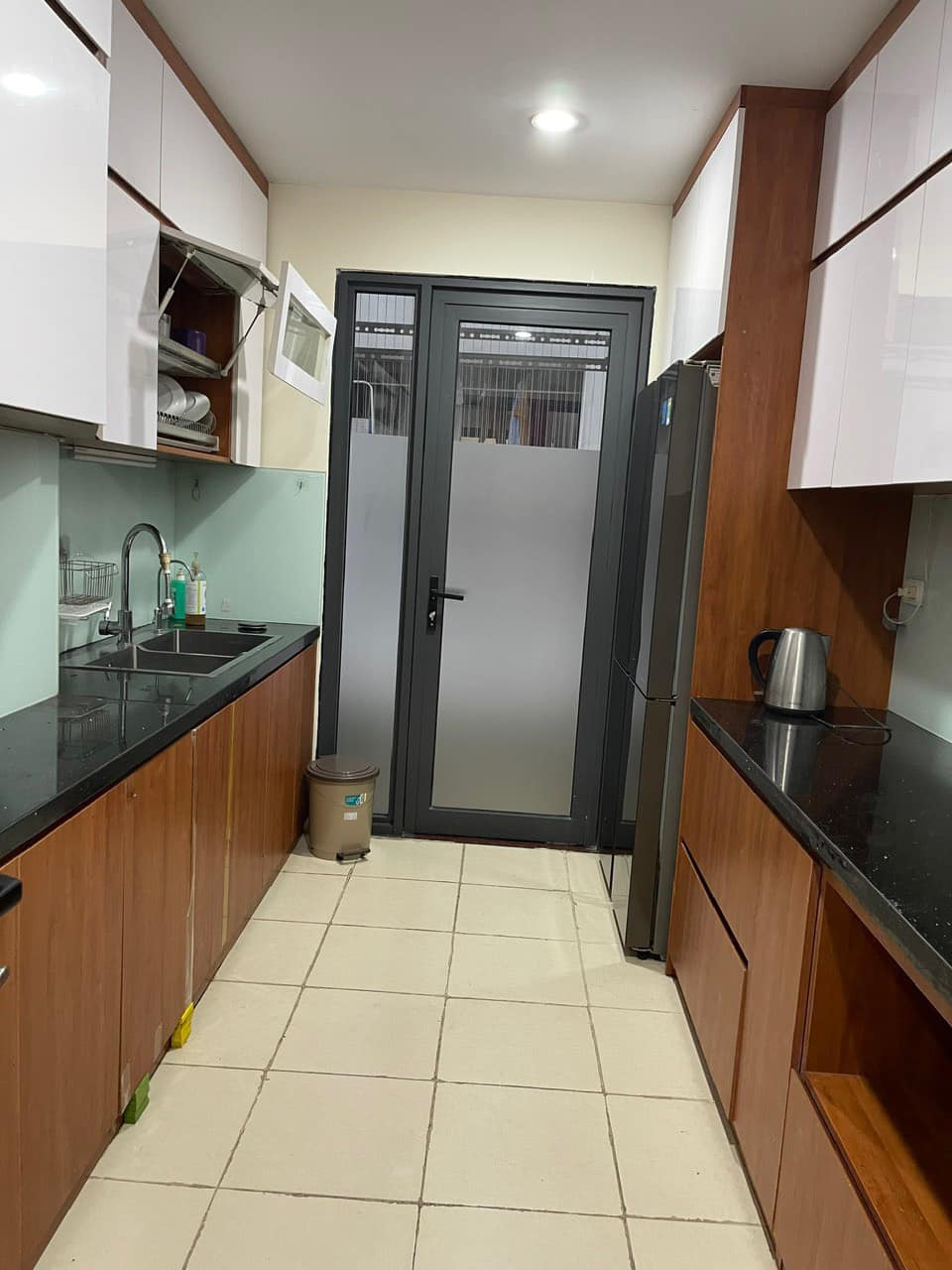 Cho thuê căn hộ 3 ngủ 121m2 tầng cao full đồ mới tòa N03T6 Ngoại Giao Đoàn 2