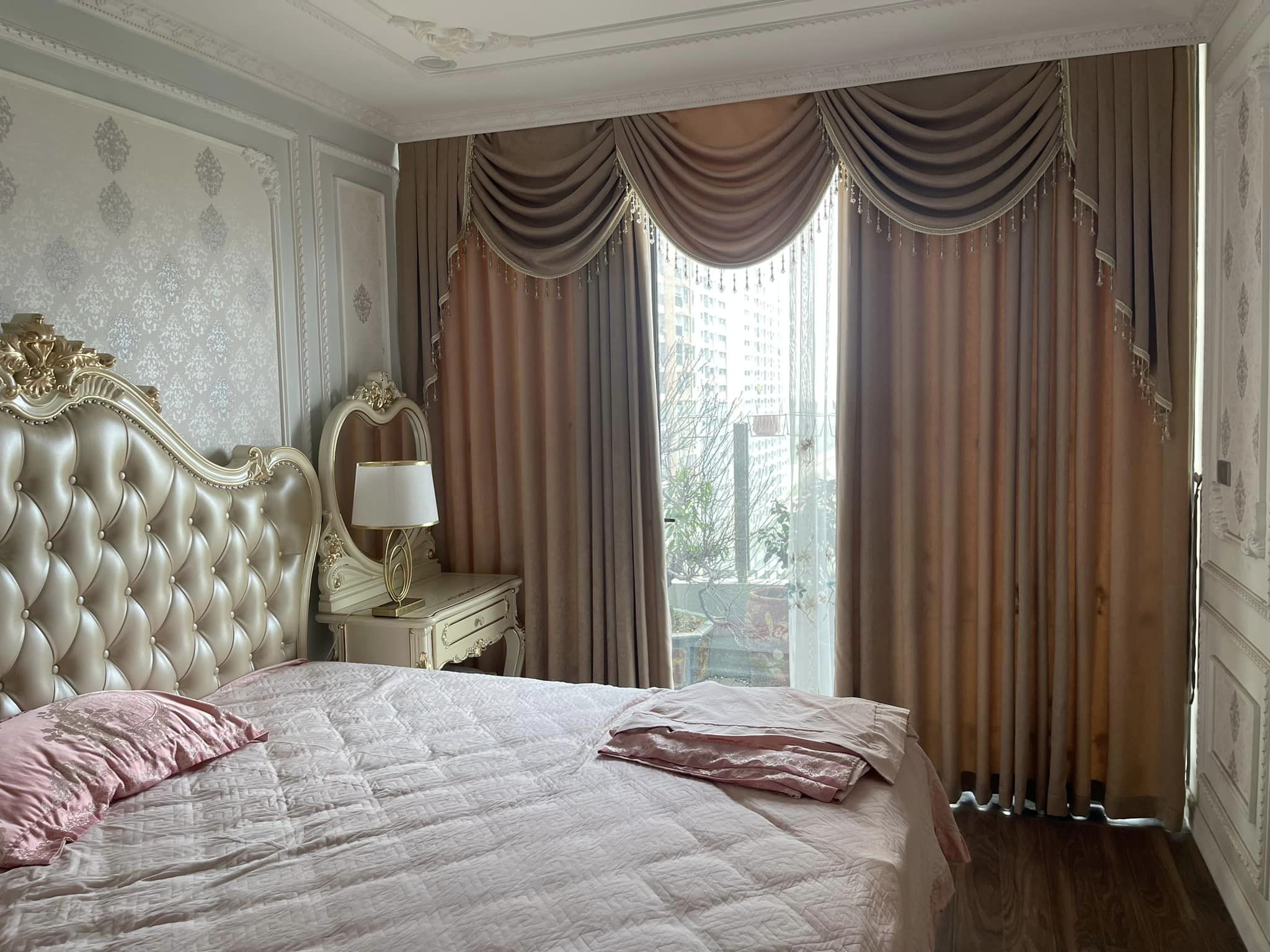 Cho thuê căn hộ 3 ngủ 122m2 view tuyệt đẹp tòa N01T8 Ngoại Giao Đoàn 5