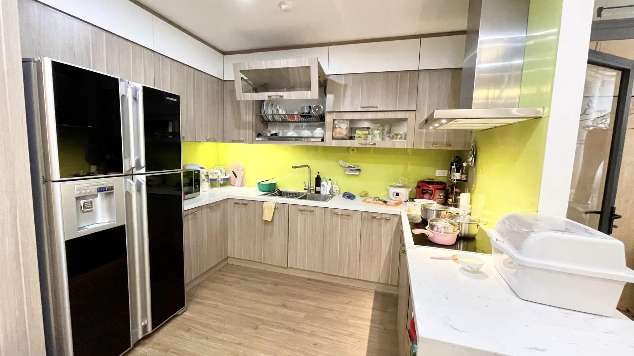 Cho thuê căn hộ 3 ngủ 134m2 full đồ view đẹp tòa N03T6 Ngoại Giao Đoàn 4