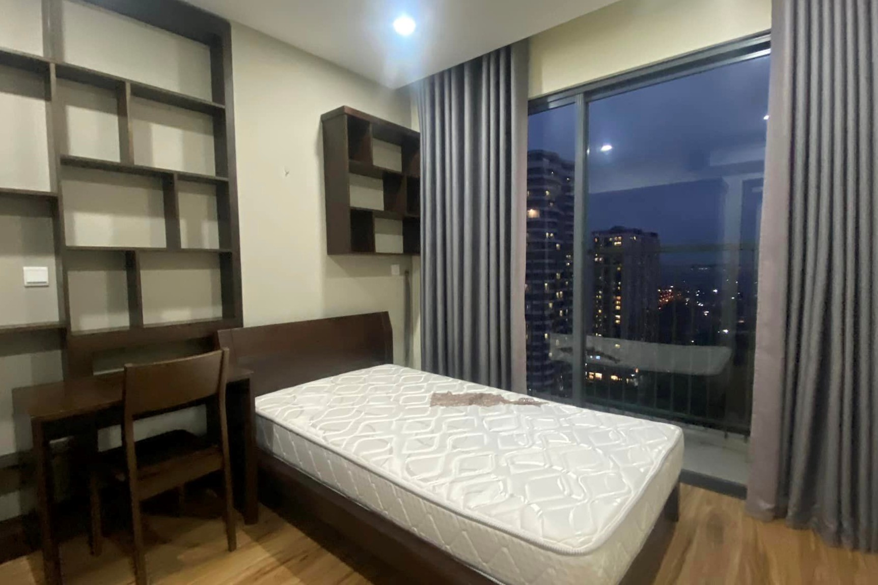 Cho thuê căn hộ 3 ngủ 134m2 tầng cao full đồ mới tòa N03T6 Ngoại Giao Đoàn 3