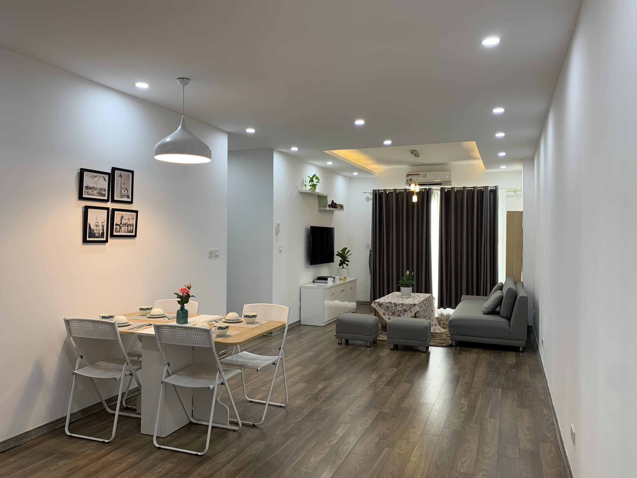Cho thuê căn hộ 3 ngủ, 2 vệ sinh full đồ tòa n02t3 Quang Minh, Ngoại Giao Đoàn 3