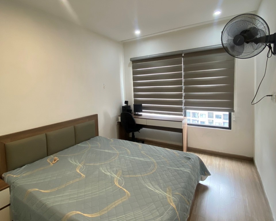 Cho thuê căn hộ 3 ngủ 83m2 tầng cao full đồ tòa A2 An Bình City 4