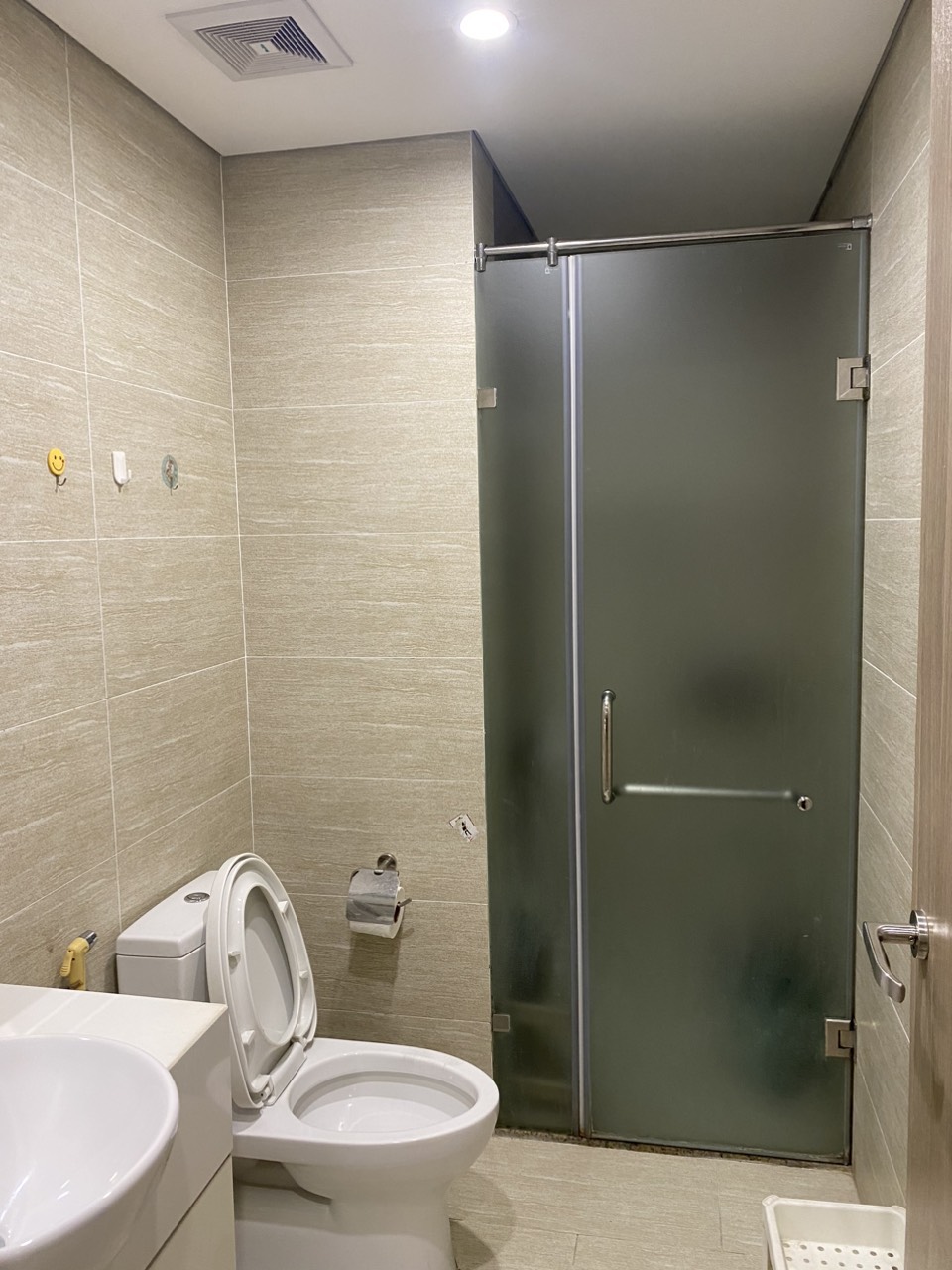Cho thuê căn hộ 3 ngủ 83m2 tầng cao full đồ tòa A2 An Bình City 7
