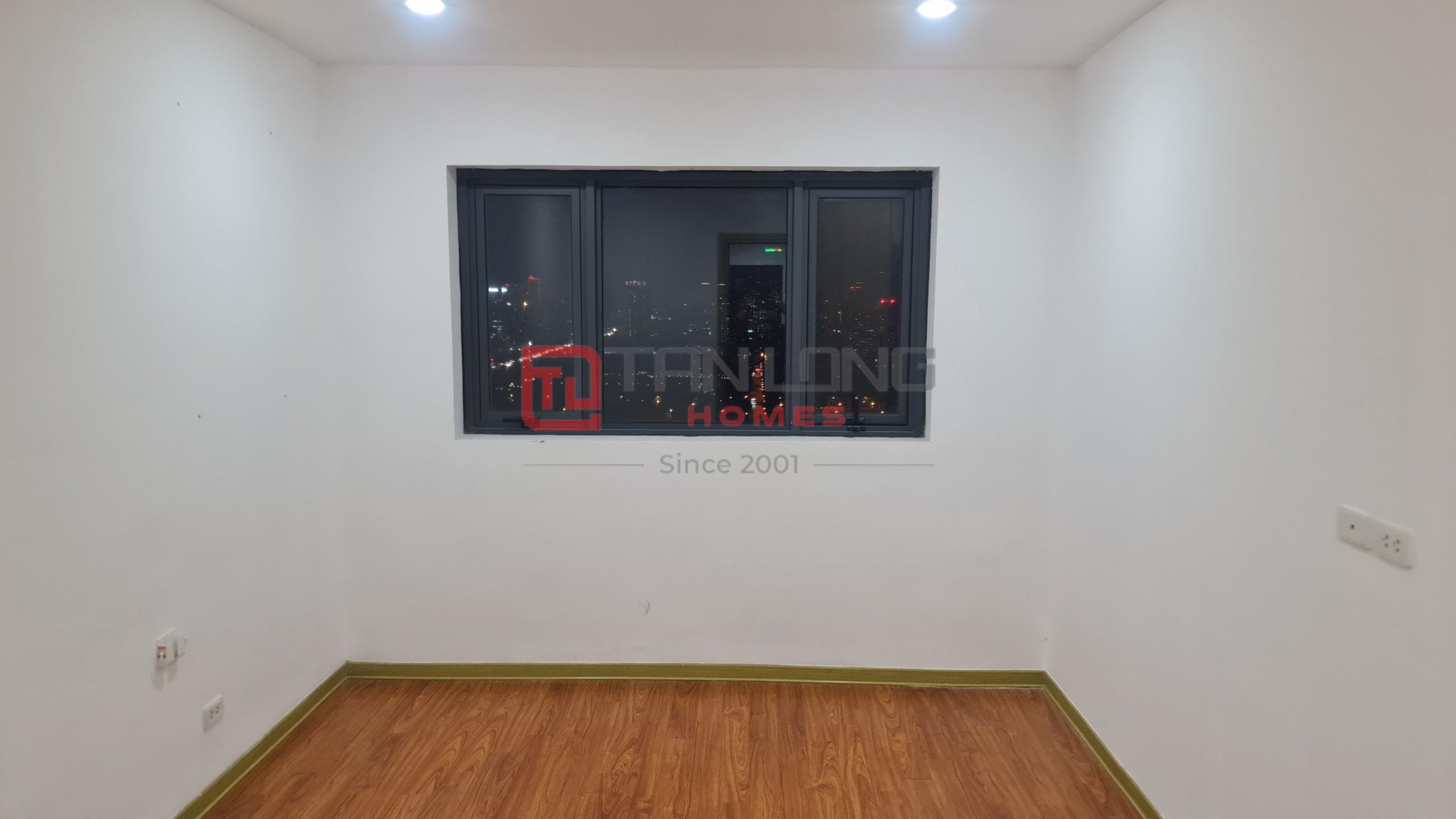 Cho thuê căn hộ 3 ngủ đồ cơ bản 127m2 tòa N01T3 Ngoại Giao Đoàn 5