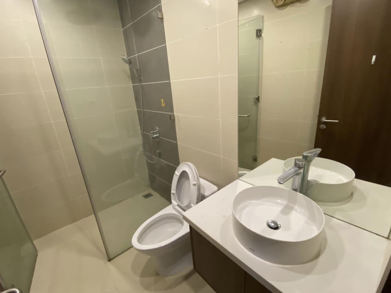 Cho thuê căn hộ 3PN/117m2 tầng trung full đồ mới tòa N02T2 Ngoại Giao Đoàn 8