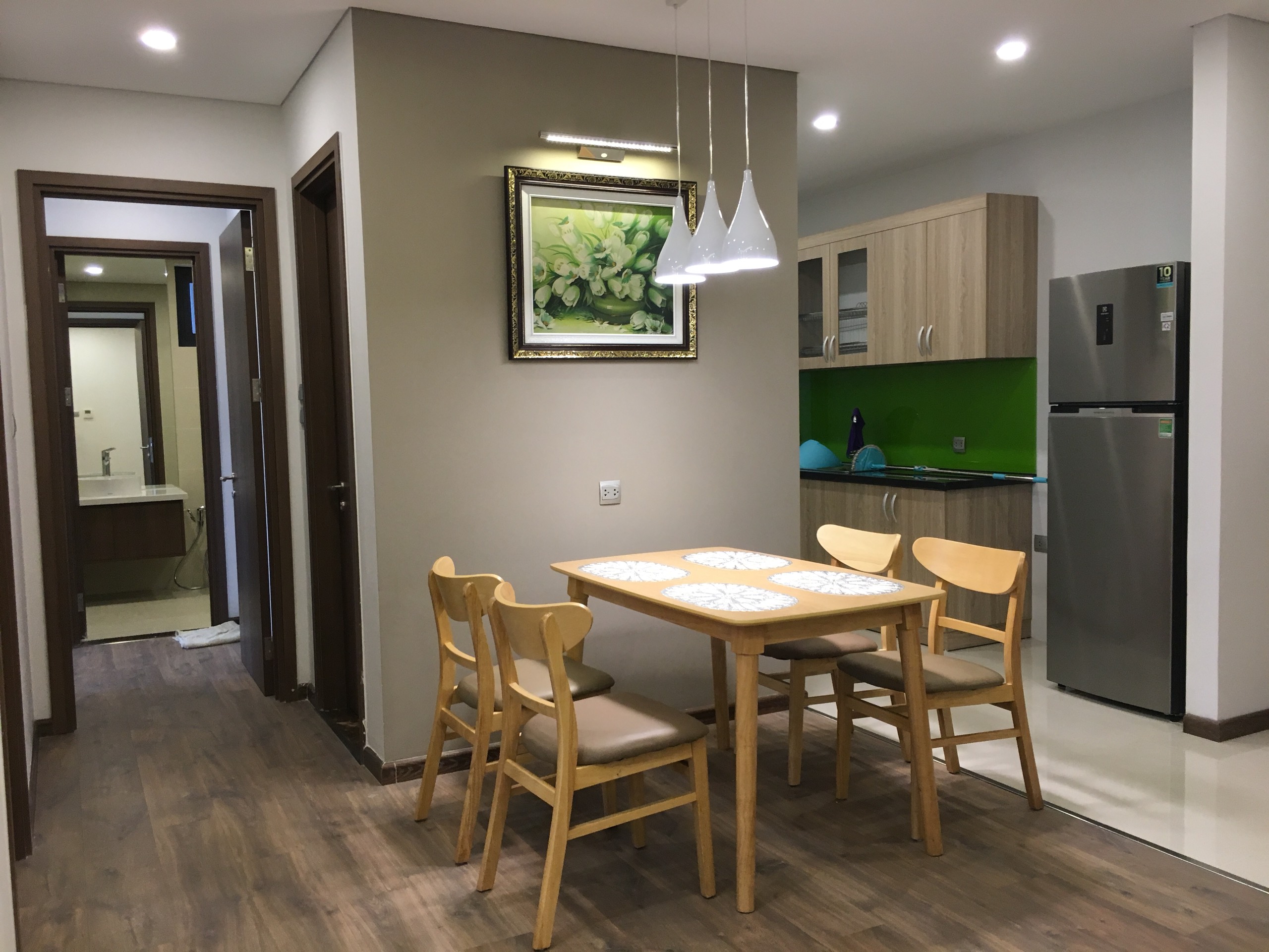 Cho thuê căn hộ 87m2 2 phòng ngủ tòa N01-T4 Phú Mỹ Complex Ngoại Giao Đoàn 5