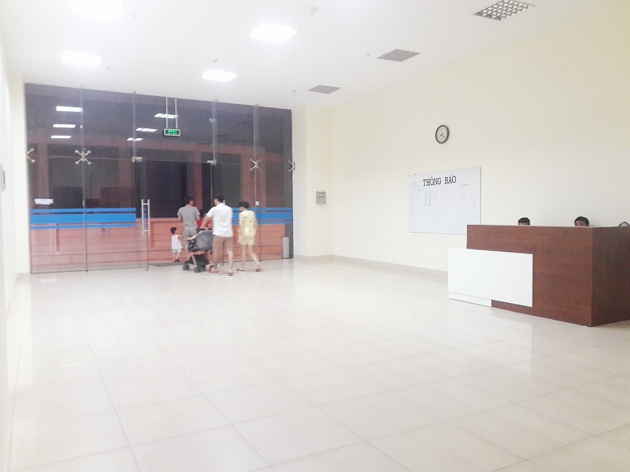 Cho thuê căn hộ chung cư N03 - T8 Ngoại Giao Đoàn căn hộ 2 phòng ngủ giá rẻ 13