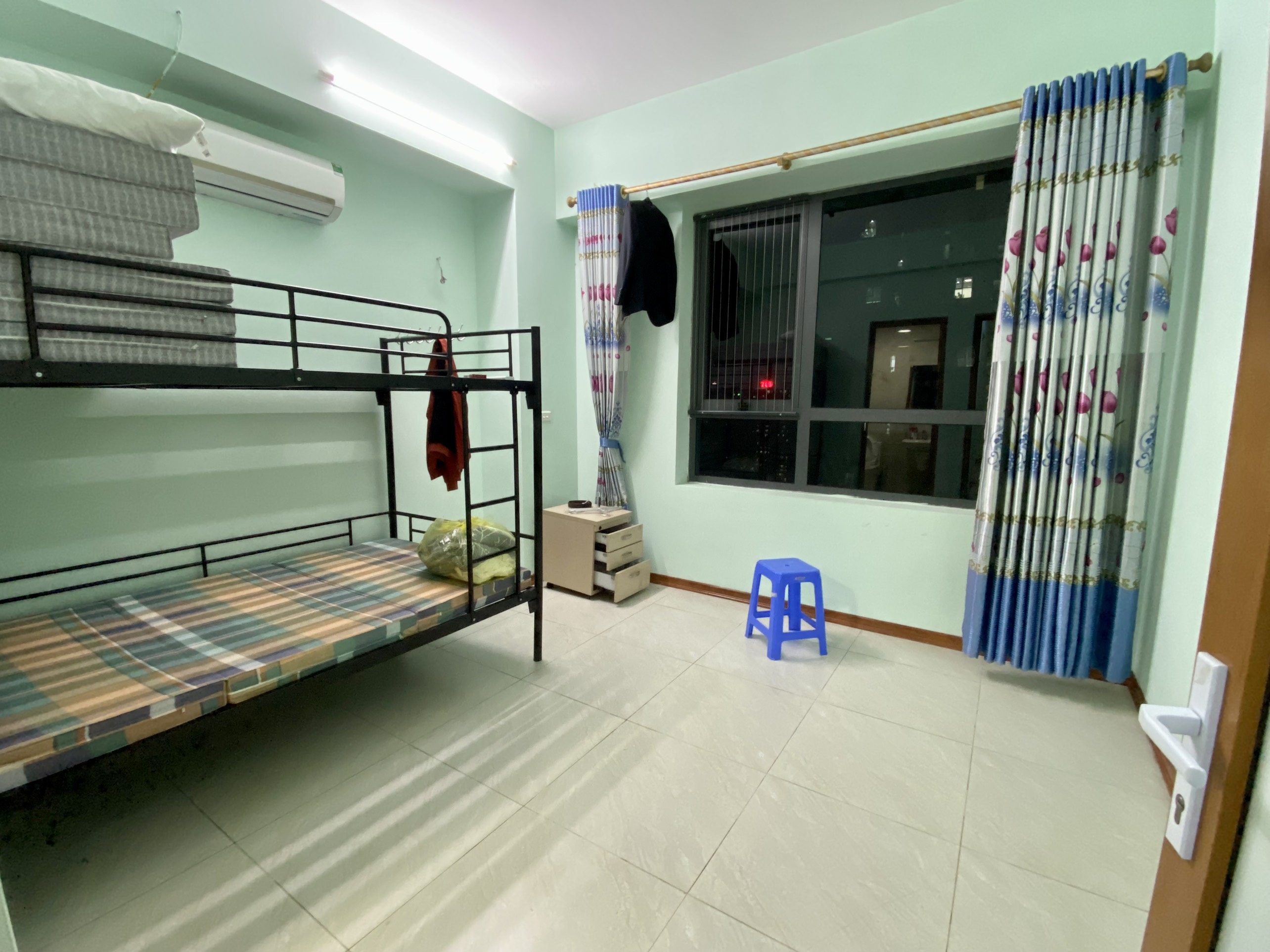 Cho thuê căn hộ CT3 KĐT Nam Cường, Hoàng Quốc Việt, 135m2, 3PN, 2WC nội thất đầy đủ 5
